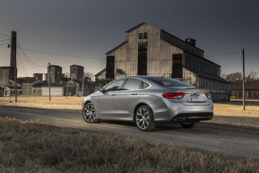  Chrysler 200C (UF) 2014 года  (фото 46 из 50)